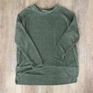 Green soft pullover